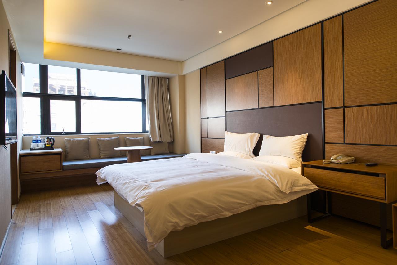 Ji Hotel Shanghai Hongqiao Transport Hub Linkong Zone Exteriér fotografie