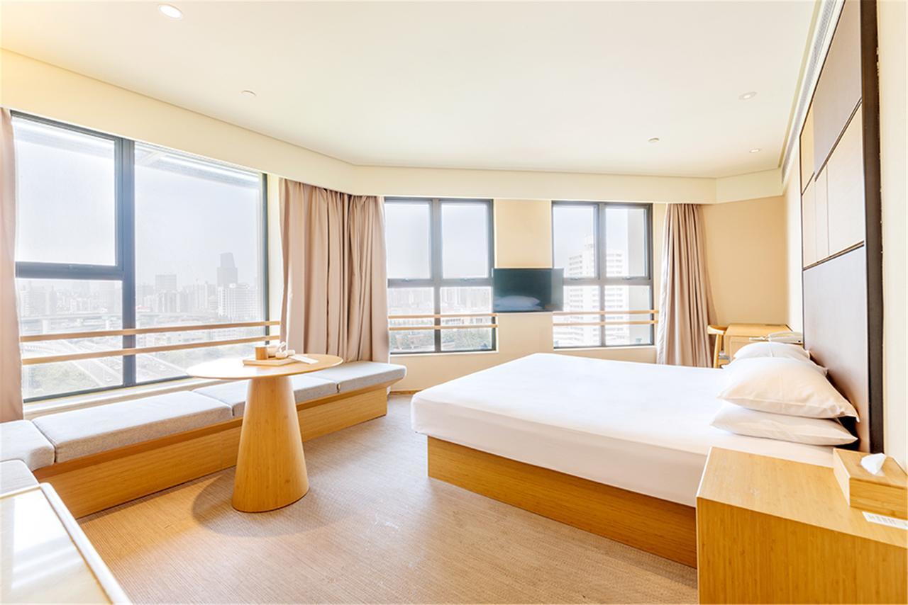 Ji Hotel Shanghai Hongqiao Transport Hub Linkong Zone Exteriér fotografie